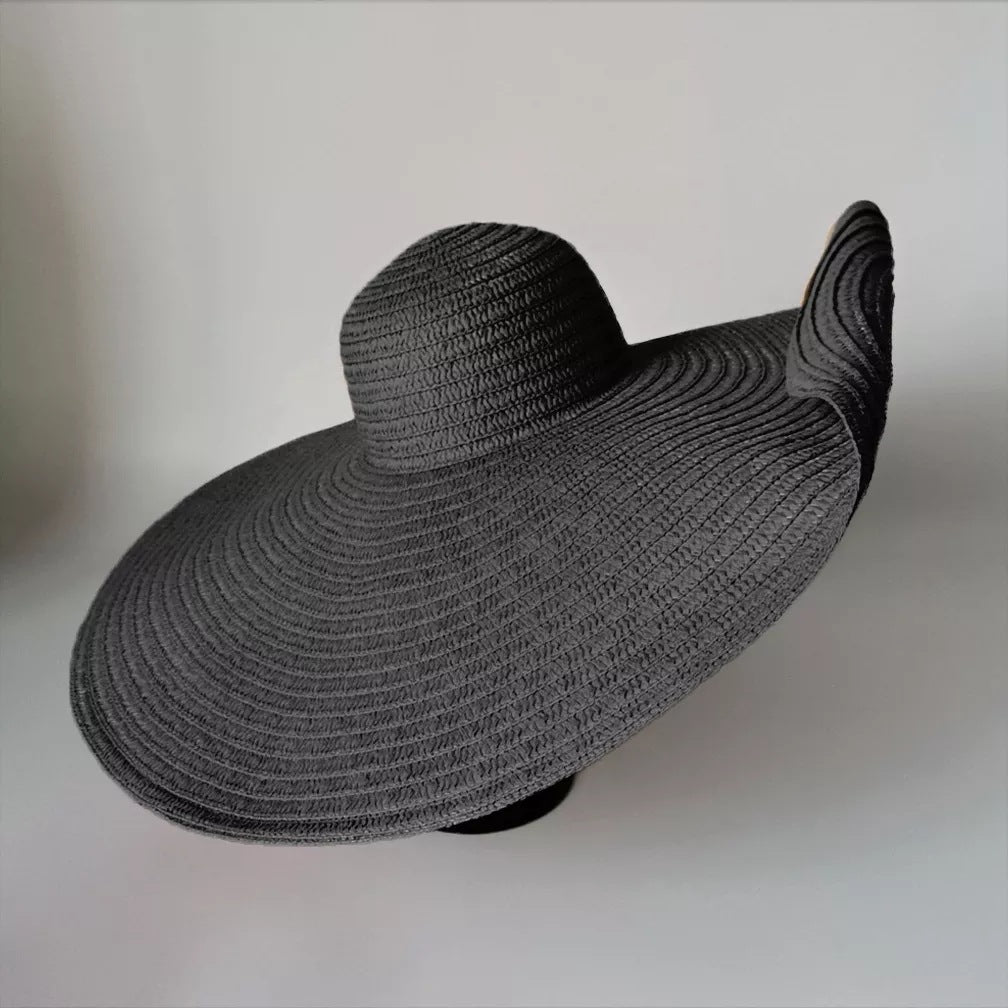 Super Large Brim Straw Hat Female Foldable Beach Hat
